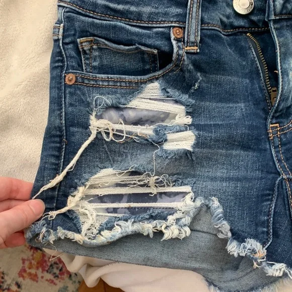 American Eagle Outfitters Ripped Blue Jean Shorts - Picture 4 of 6